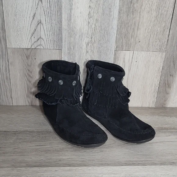 Minnetonka Womens 11 Double Fringe Suede Zip Boots Moccasin Style Southwestern - Picture 1 of 9